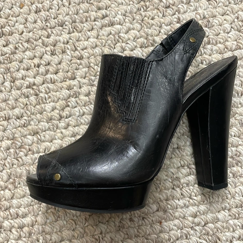 Black mules, platform
